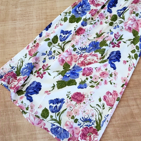 Reformation Kourtney Floral Midi Dress In Donna. 10 - Picture 9 of 13